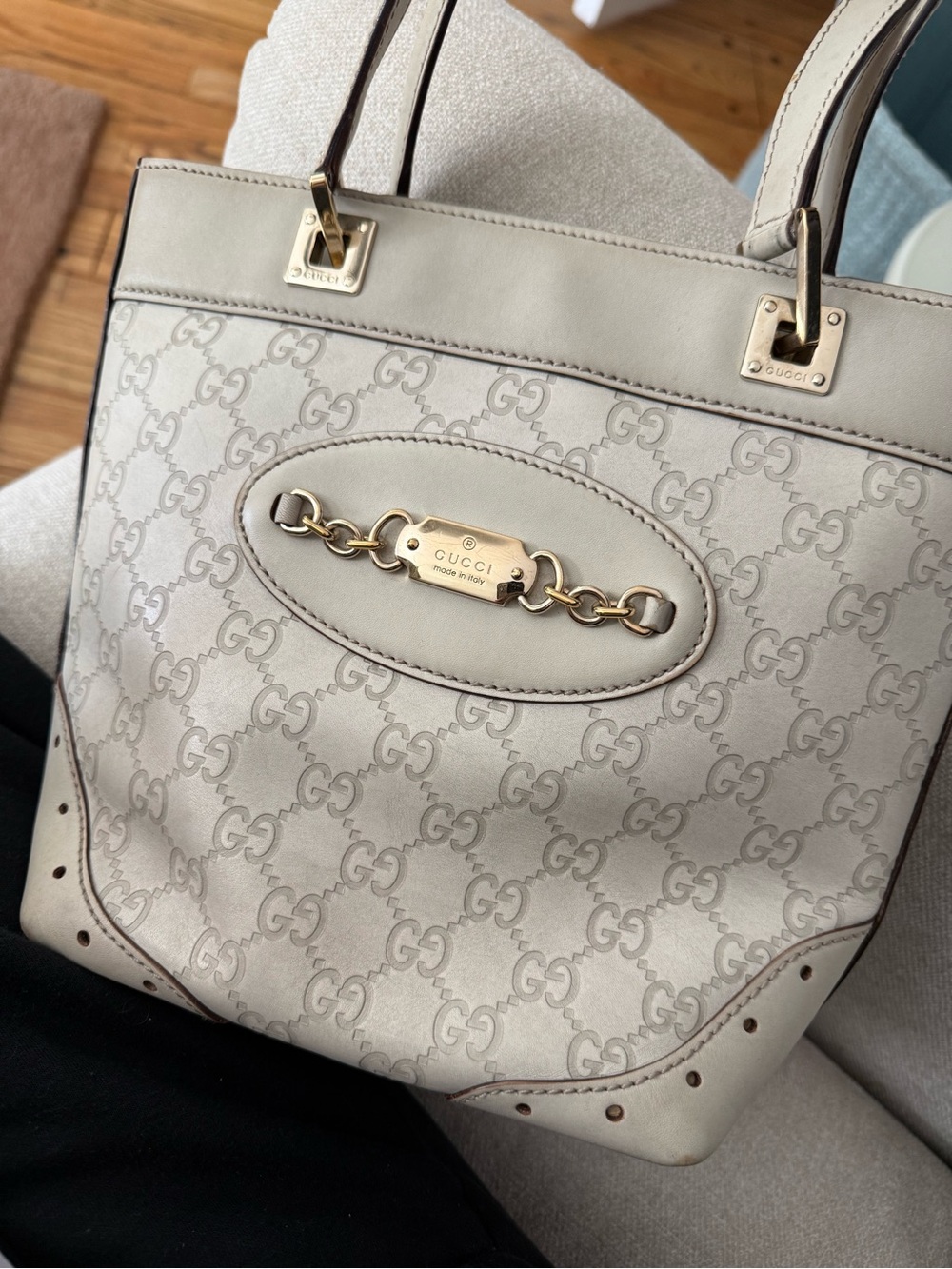 Gucci Guccissima Punch Tote Ivory Cream Gold Hardware - Picture 4 of 8